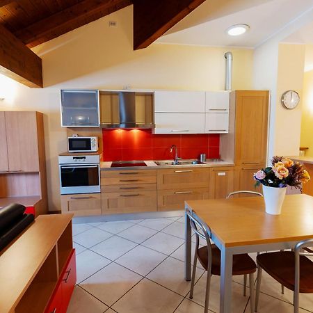 Appartamento Residenza IL CASTELLO Sondrio Esterno foto