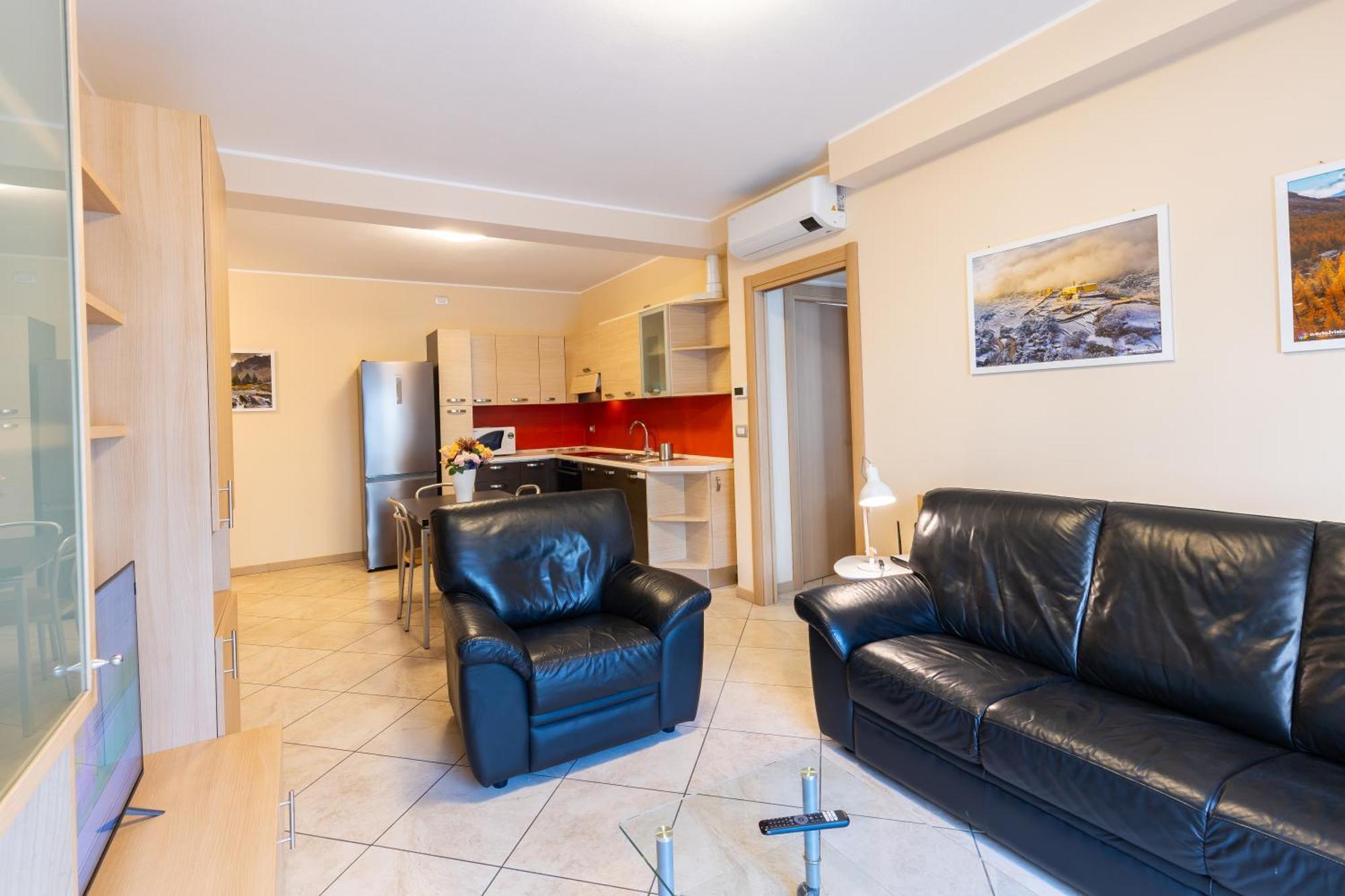 Appartamento Residenza IL CASTELLO Sondrio Esterno foto